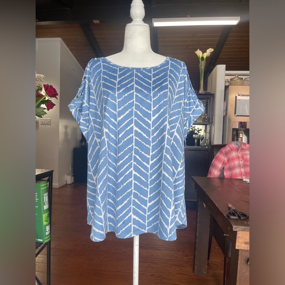 Silky tunic